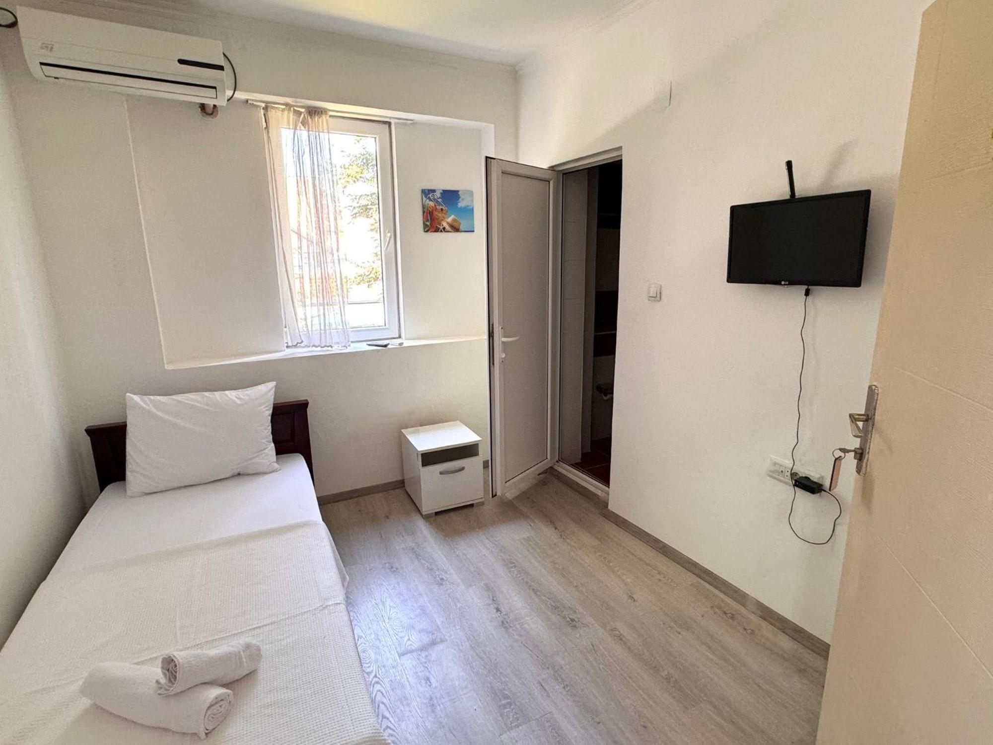 Hotel Istanbul Escópia Exterior foto